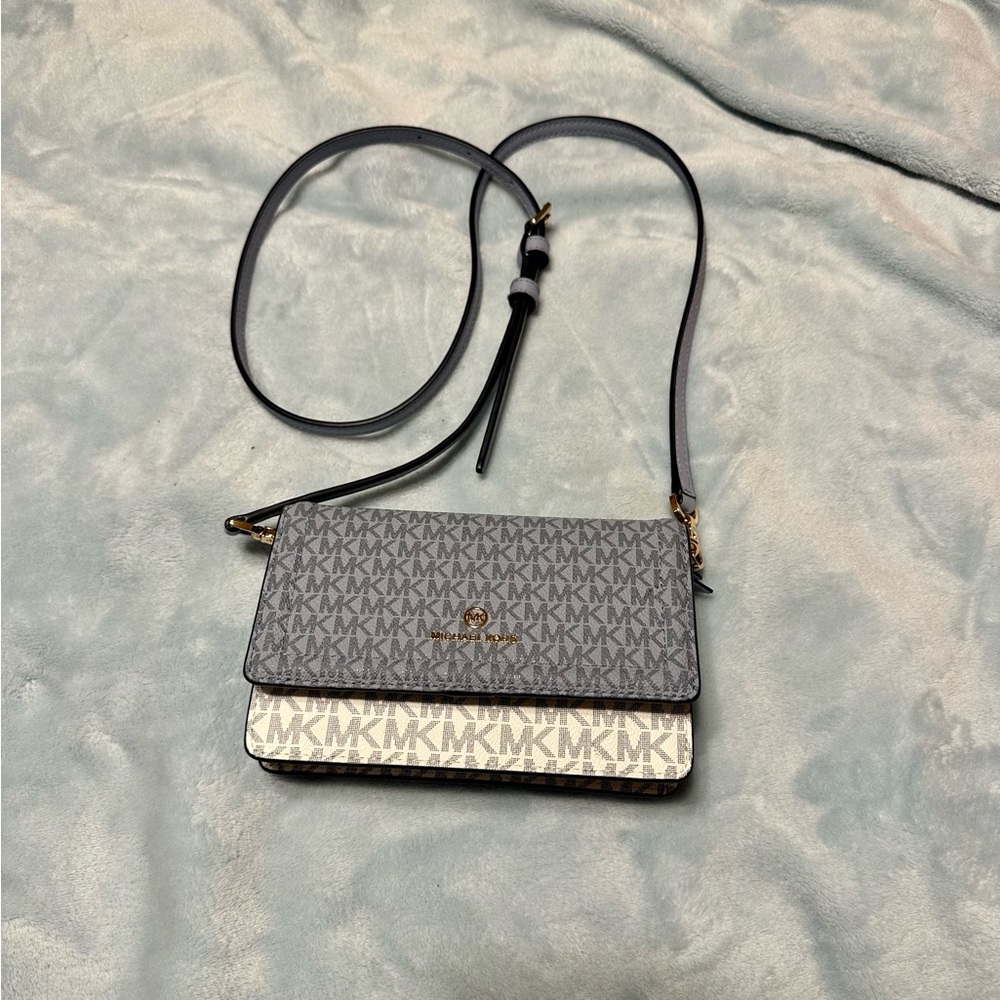Michael Kors Crossbody Purse